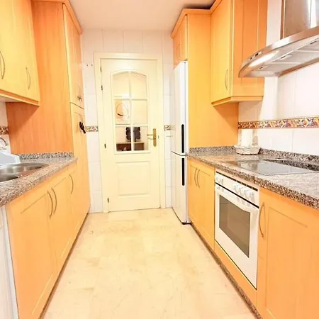 M Mendez 2br Parking