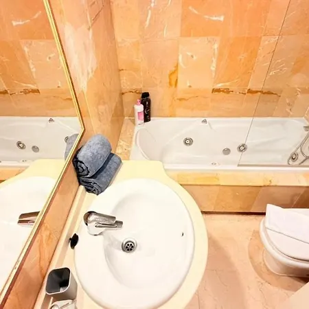 M Mendez 2br Parking