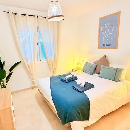 M Mendez 2br Parking Apartamento Estepona