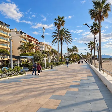 M Mendez 2br Parking Estepona