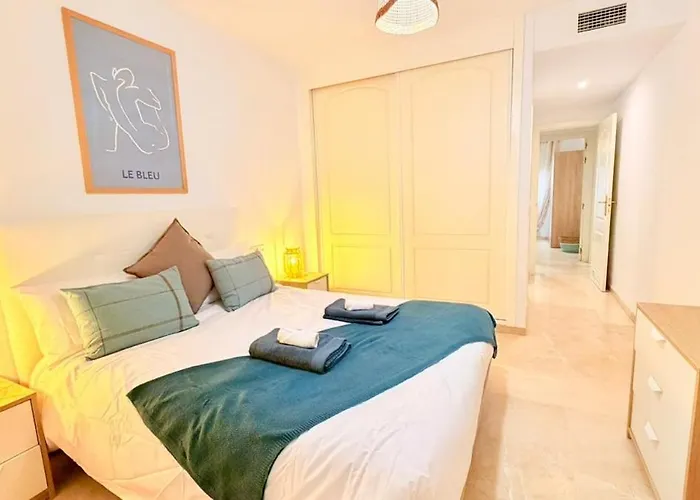 M Mendez 2br Parking Apartment *