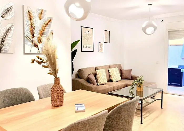 M Mendez 2br Parking Apartment