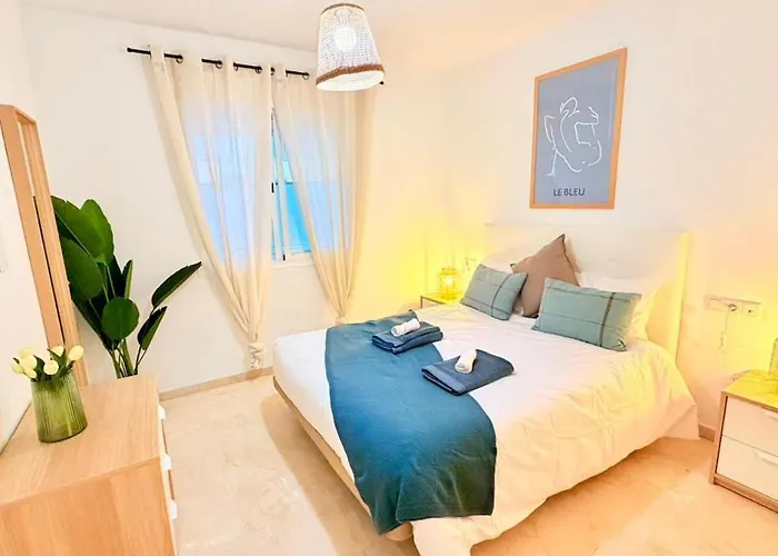 M Mendez 2br Parking Apartamento Estepona