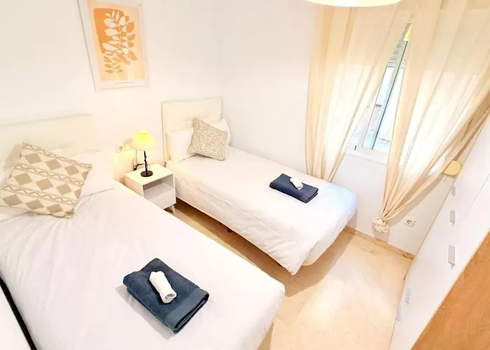 M Mendez 2br Parking Apartment *